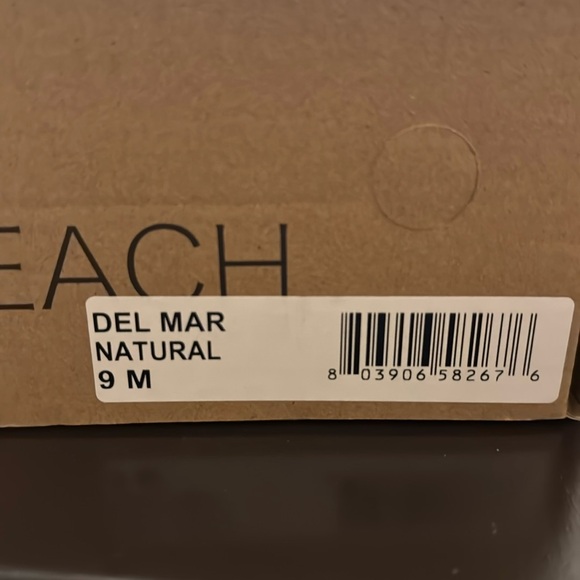 MATISSE
Natural Del Mar Sandals - Picture 10 of 13